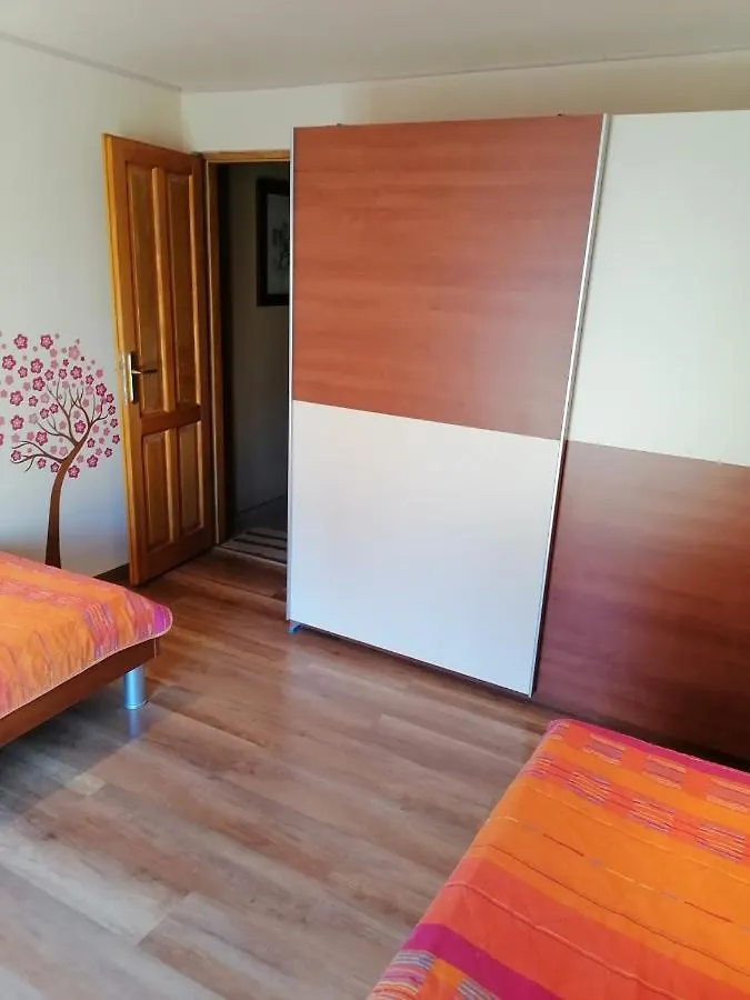 Holiday home Holiday House Eleonora Barban